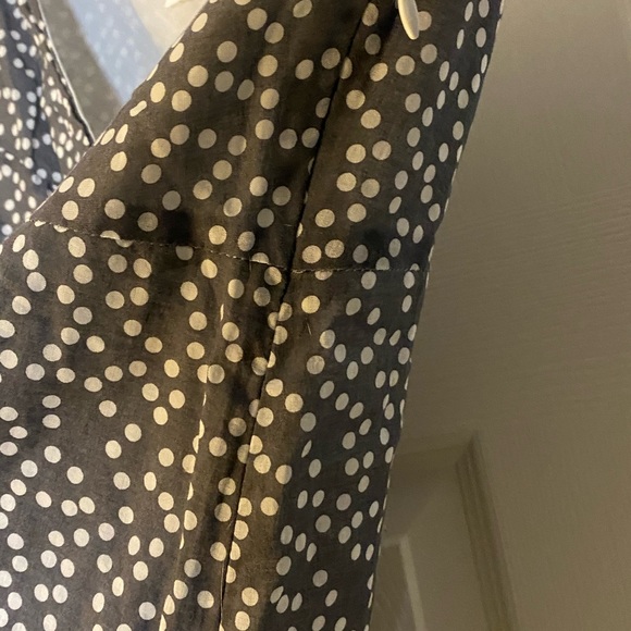 J.Crew Gray with White Polka Dots top - Picture 4 of 4